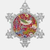 Morris Red Background Strawberry Diief Pattern Schneeflocken Zinn-Ornament (Vorderseite)