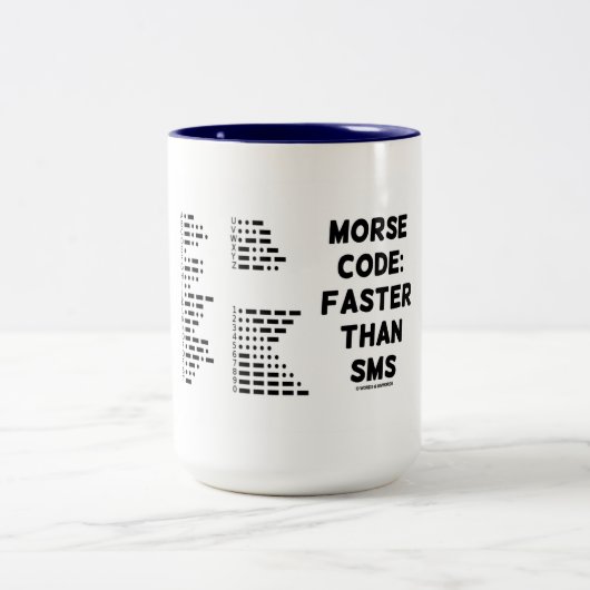 Morse Code: Schneller als SMS (International Morse Zweifarbige Tasse (Mittel)