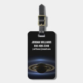 Mosaik des Saturn-Systems, das von der Sonne zurüc Gepäckanhänger (Vorderseite vertikal)