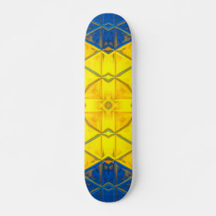 Mosaik Kaleidoskop Gelb und Blau Skateboard