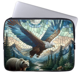 Mosaikbär und Adler im Massiv Laptopschutzhülle