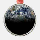 Mosaikbild des Planeten Erde mit 3 Hurrikanen Ornament Aus Metall (Vorne)