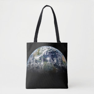 Mosaikbild des Planeten Erde mit 3 Hurrikanen Tasche