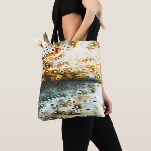 Mosaikschrott, der über graue und korallenförmige tasche