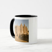 Moschee in Djenne, ein klassisches Beispiel Tasse (Vorderseite Links)