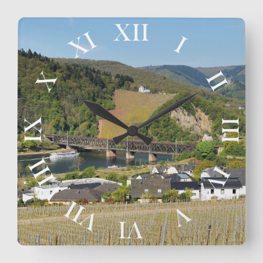 Moselbrücke bei Bullay Quadratische Wanduhr (Vorderseite)