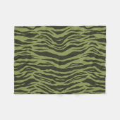 Moss Green Glamorous Tiger Stripes Animal Print Fleecedecke (Vorderseite (Horizontal))
