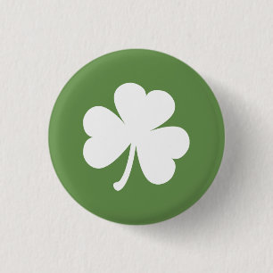 Moss Green mit irischem Kleeblatt Button