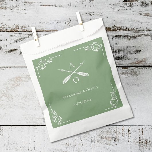 Moss Green Monogram und Arrows Wedding Geschenktütchen