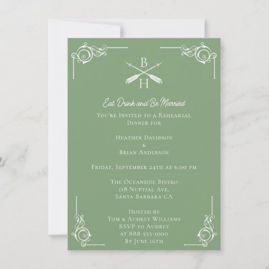 Moss Green Monogramme und Pfeile Probe Dinner Einladung (Vorderseite)