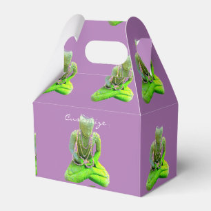 Mossy Green Buddha meditiert Thunder_Cove Geschenkschachtel