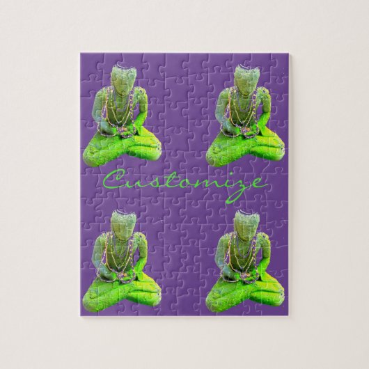 Mossy Green Buddha meditiert Thunder_Cove Puzzle (Vertikal)
