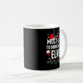 Most Likely To Drink With The Elves Funny Matching Kaffeetasse (VorderseiteRechts)