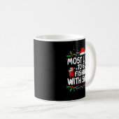 Most Likely To Go Fishing With Santa Christmas Mat Kaffeetasse (VorderseiteRechts)