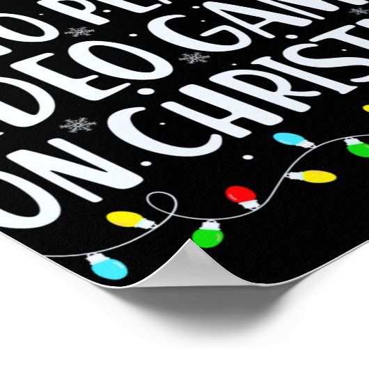 Most Likely To Play Videogames On Christmas T Shir Poster (Ecke)