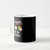 Most Likely To Work On Christmas Funny Xmas Matchi Kaffeetasse (Vorderseite Links)