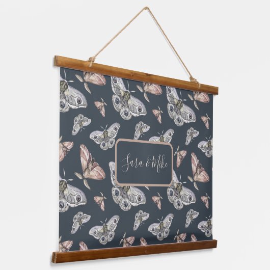 Moth Butterfly-Muster Wandteppich Mit Holzrahmen (Gewinkelt)