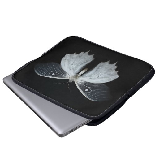 Moth Laptopschutzhülle (Vorne Knopf)