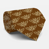 Moth Pattern - Walnut, Blassgelb und Walnut Krawatte (Gerollt)