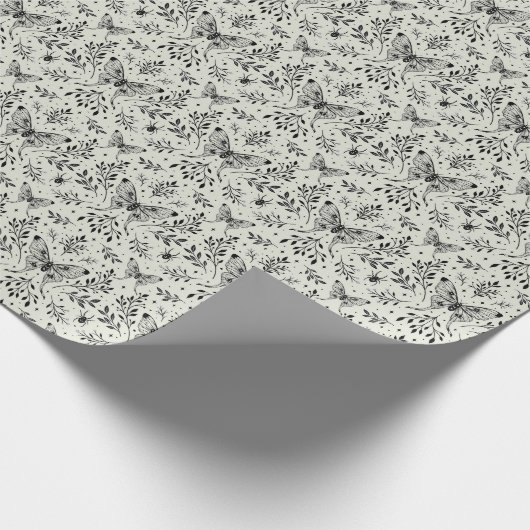 Moth Wrapping Paper Geschenkpapier (Ecke)