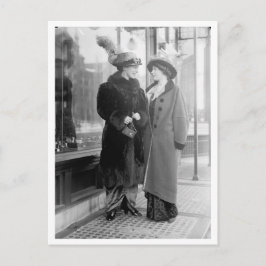 Mother and Daughter Shopping Postkarte