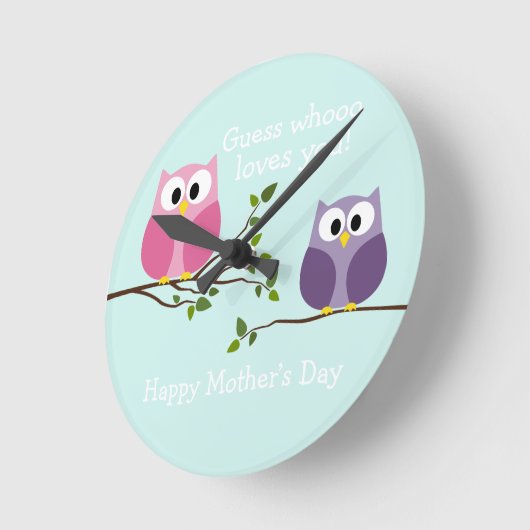 Mothers Day - Cute Owls Runde Wanduhr (Winkel)