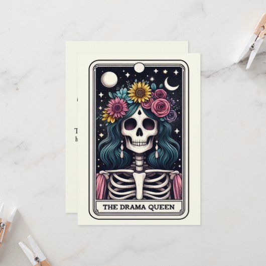 Mother's Day Skeleton The Drama Queen Tarot Karte (Vorderseite/Rückseite Beispiel)