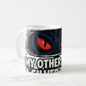 Mothman-Meme — Anderes Auto Kaffeetasse (Vorderseite Links)