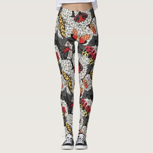 Moths on white hydrangea leggings (Vorderseite)