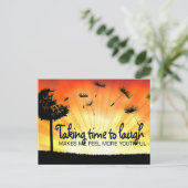 Motivation Affirmation: "Zeit zum Lachen nehmen" Postkarte (Stehend Vorderseite)