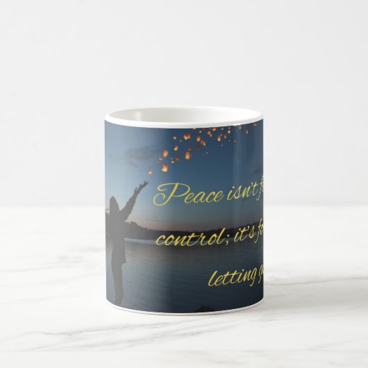 Motivational Quote Mug: Finding Peace Kaffeetasse (Mittel)