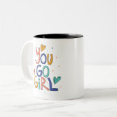 Motivierend ein Cooles Mädchen Wandern Zweifarbige Tasse (Vorderseite Links)