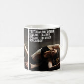 Motivierend Frauenarbeit Kaffeetasse (VorderseiteRechts)