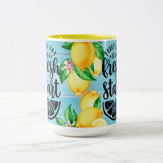 Motivierend mit Lemon-Design Zweifarbige Tasse (Mittel)