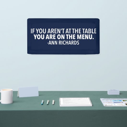 Motivierend politisches Zitat von Ann Richards Blu Banner (Messe)