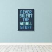 Motivierend umhüllter Leinwand (Insitu (Holzboden))