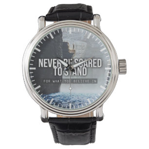 Motivierend Worte - stehen für das, woran Sie glau Armbanduhr