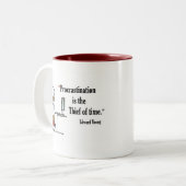 Motivierend Zitat der Prüfung durch Edward Young - Zweifarbige Tasse (Vorderseite Links)