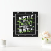 Motivierend Zitat für Hustelschläger Quadratische Wanduhr (Zuhause)