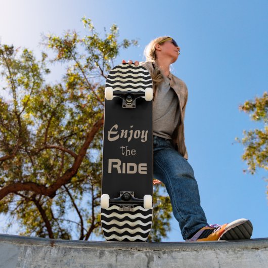 Motivierend Zitat Genießen Sie die Fahrt mit Waves Skateboard (Außenbereich 1)