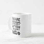 Motivierend Zitat Lino Print Tasse (Vorderseite Links)