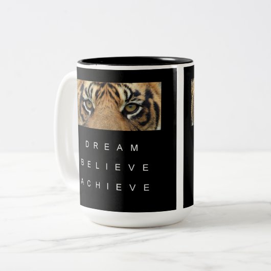 Motivierend Zitatstraum glauben, Tigeraugen zu err Zweifarbige Tasse (Vorderseite Links)
