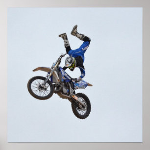 Motocross, der hoch fliegt poster