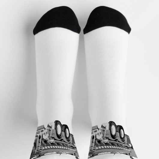 Motor aus grauem Öl, bemalt, Crew Socken (Oben)