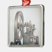 Motor der internen Verbrennung, 1876 Silbernes Ornament (Links)