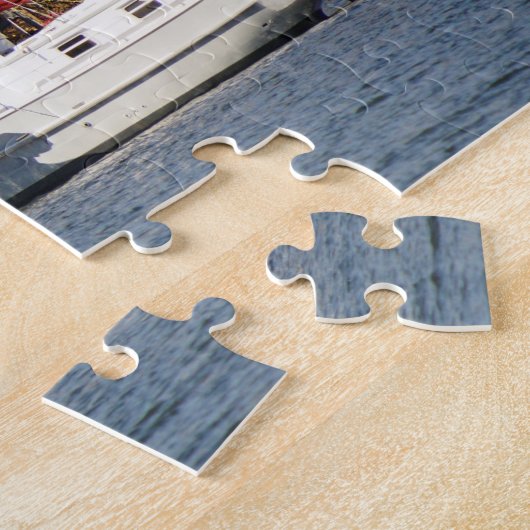 Motor Sailer at Anchor Puzzle (Seite)