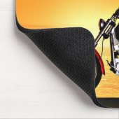 Motorrad bei Sonnenuntergang Mousepad (Ecke)