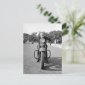 Motorrad für Mädchen, 1937 Postkarte (Stehend Vorderseite)