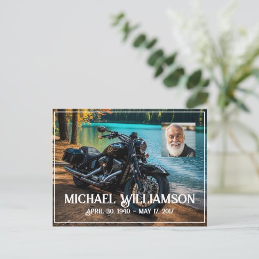 Motorrad in der Nähe der Wasserfeier des Lebens Postkarte (Stehend Vorderseite)