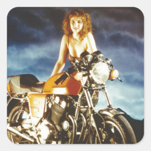 Motorrad-Pin-up-Girl Quadratischer Aufkleber